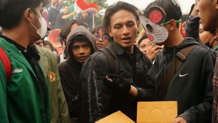 Jefri Nichol Ikut Demo Tolak UU Cipta Kerja, Tapi Gak Paham Detail Demo yang Diikuti!