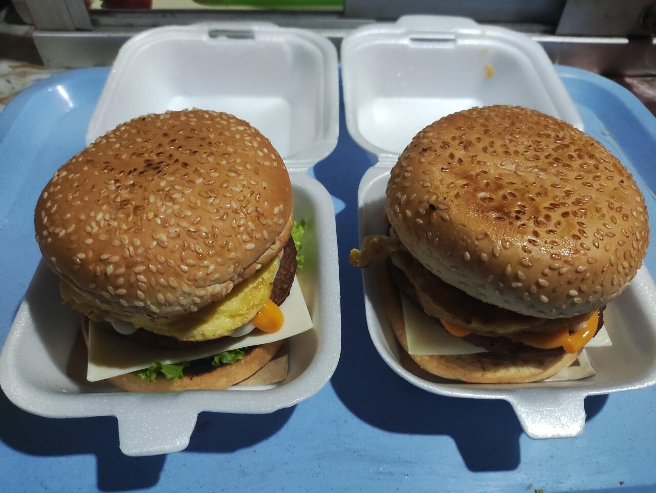 Starry Burger Yogyakarta, Burger Murah dan Enak. Harga Terjangkau di bawah Rp. 20.000