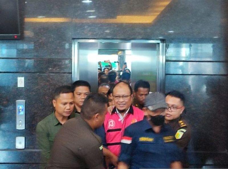 Adik Menteri Pertanian Tersangka Korupsi PDAM Makassar