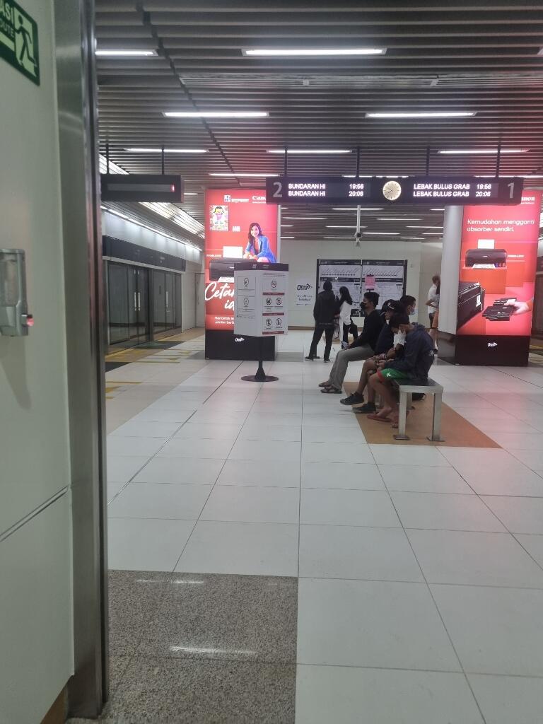Cara Naik MRT Dari Bandara Soekarno Hatta Ke Jakarta Pusat Bisa Hemat Rp 65 Ribu!!