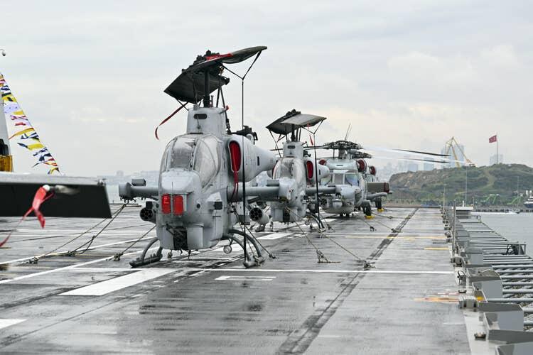 TCG Anadolu Resmi Bertugas, Inilah Falgship Terbaru Angkatan Laut Turki