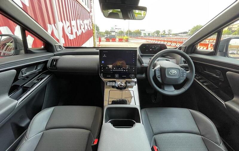 Toyota bZ4X Bekas KTT Dijual Lebih Murah Tapi Tetap Rasa Mobil Baru