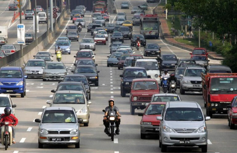 Pemerintah Malaysia Kasih Jalan Tol Gratis untuk Mudik, Indonesia Kasih Apa?