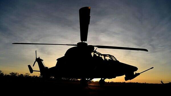 2 Helikopter Apache Milik AS Tabrakan, 3 Tentara Tewas