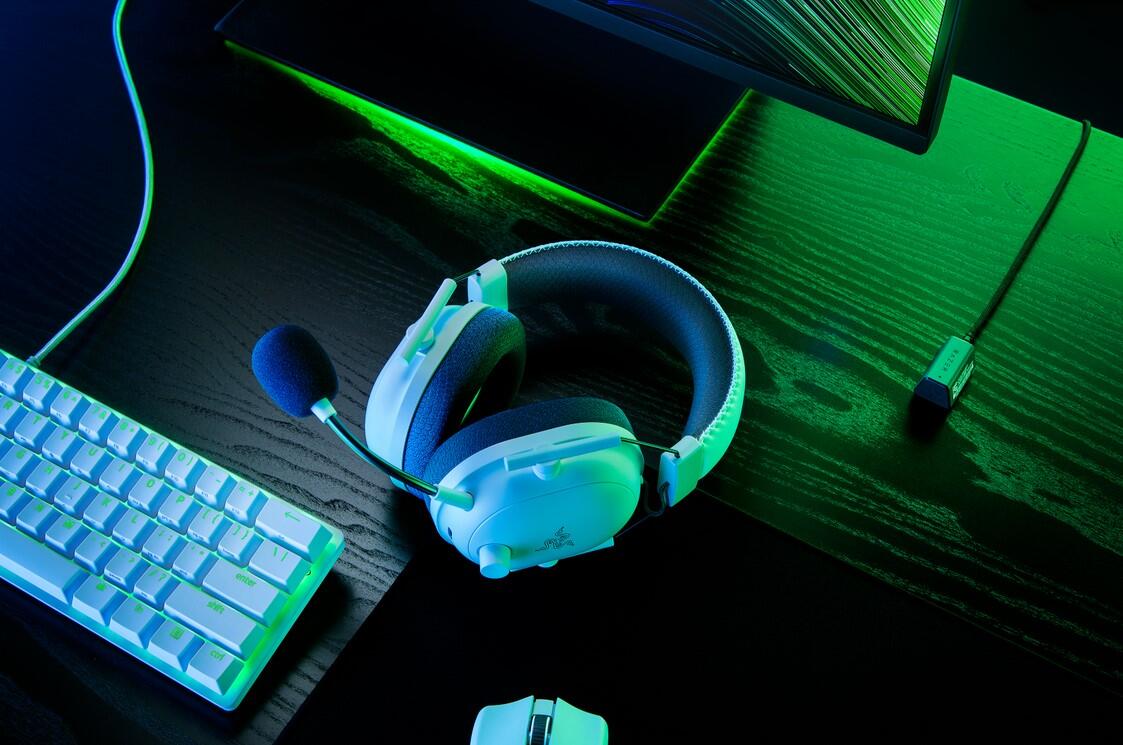 Memperkenalkan Razer Blackshark V2 Pro 2023 - Headset Esports Berkembang