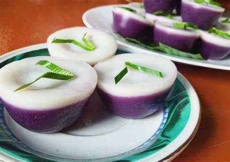 Kue Talam Ubi Ungu Lumer