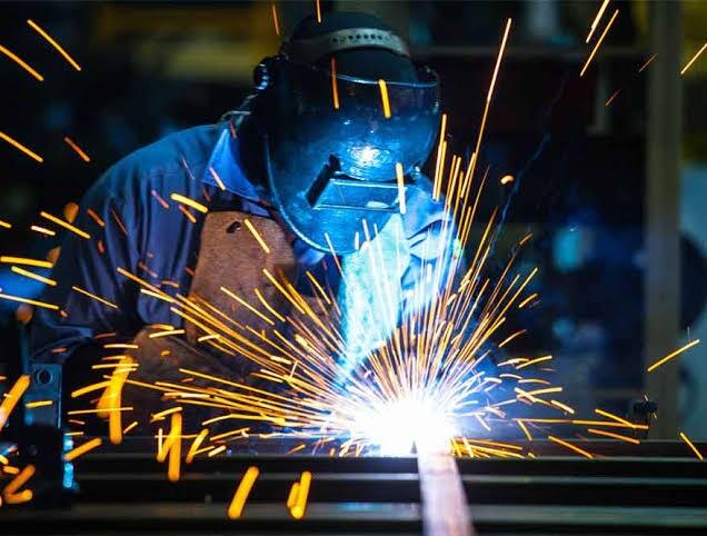 Besi WF Baja WF I WF Wide Flange I Beam Baja Kontraktor Besi WF SNI
