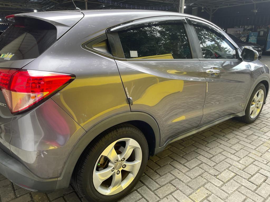 &#91;JAKARTA&#93; Wts Mobil HR-V 1.5 E CVT Pemakaian Pribadi dari beli Baru thn 2016