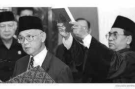 Melihat Ketatanegaraan Era Reformasi