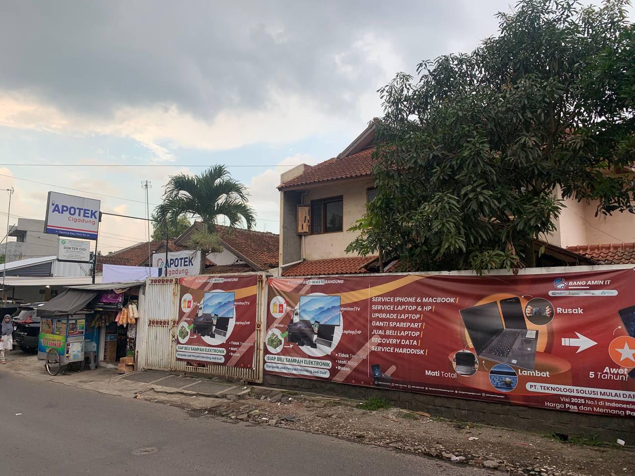 Tempat Service HP Terbaik
