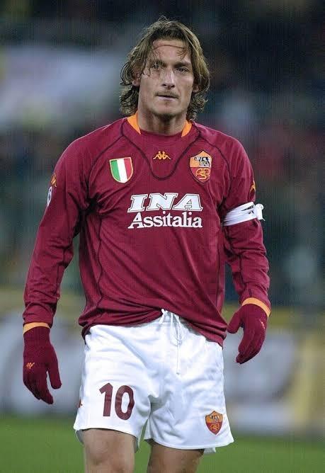 Francesci Totti, Srigala Berbulu &quot;AS Roma&quot;