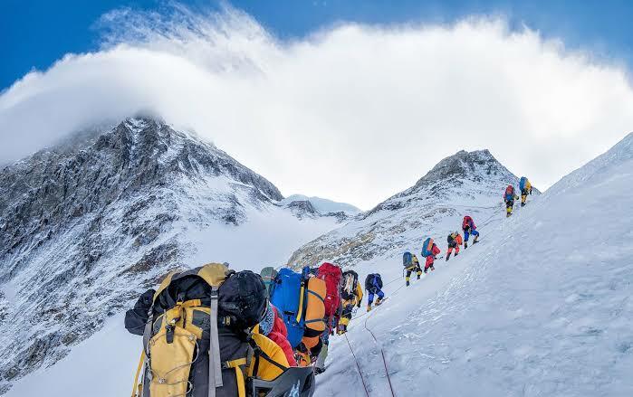 3 Fakta Kelam Pendakian Gunung Everest! Gunung Paling Mematikan di Dunia!