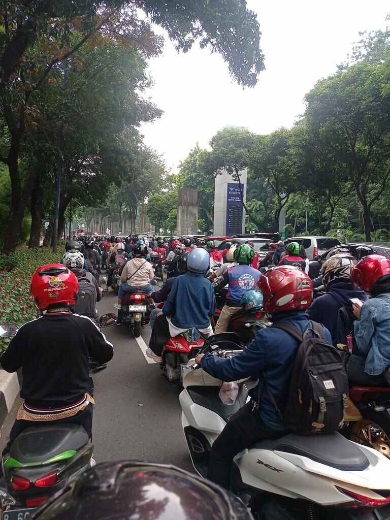 Menpora Minta Maaf Pawai Timnas Juara SEA Games 2023 Bikin Macet
