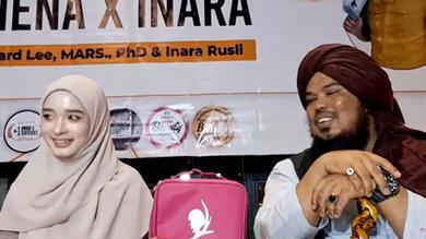 Inara Rusli Lepas Cadar di Hadapan Publik: Saya Buka untuk Menghidupi Anak-Anak Saya