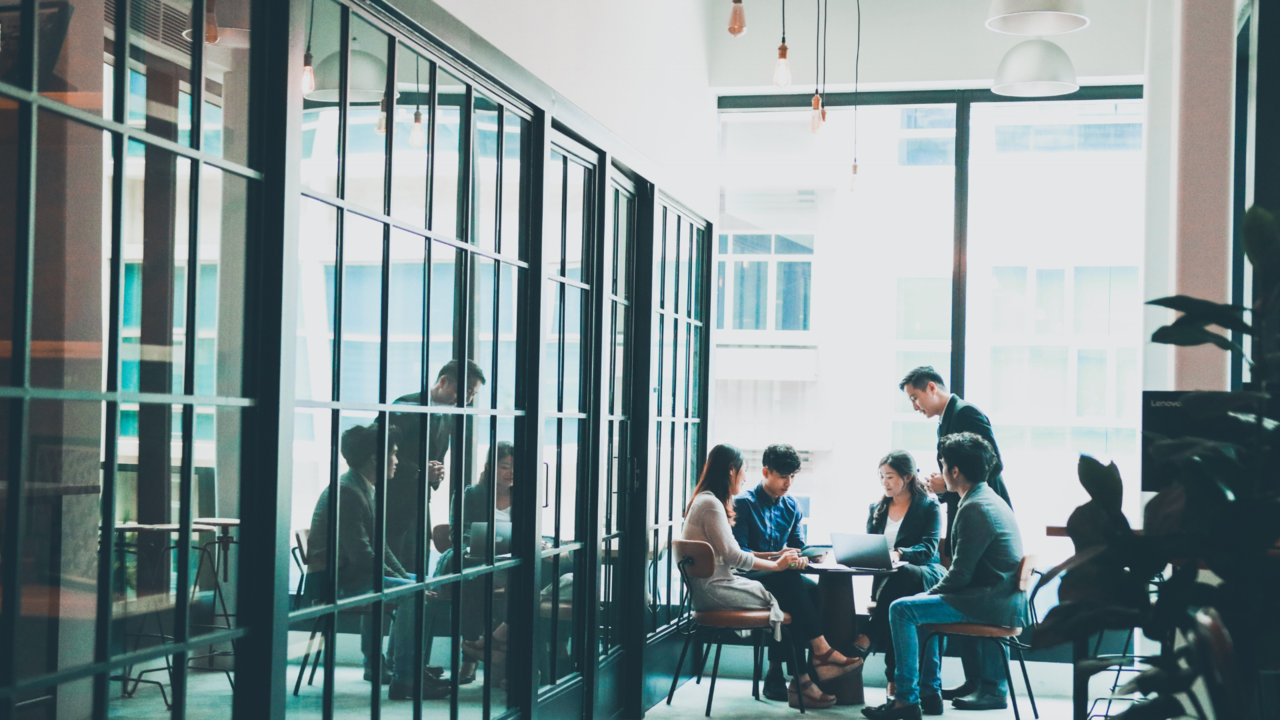 Menggabungkan Gaya Hidup dan Bisnis dengan Coworking Space