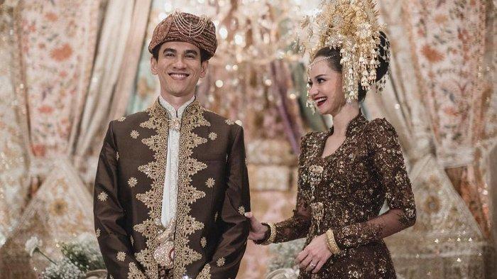 Sat Set Nikah Bikin Kaget se-Indonesia, Ini Pelajaran dari Kisah Cinta Enzy Storia