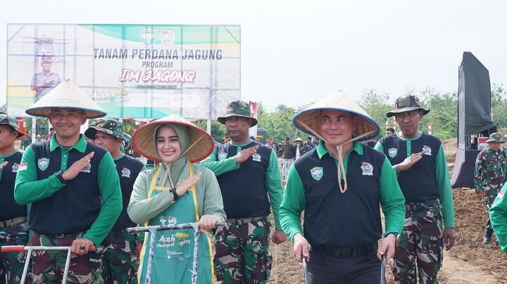 Kapolres Aceh Utara Ikuti Tanam Perdana I'M Jagong