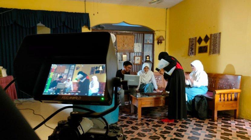 Mitos Kepohonan Asal Kalimantan, Menjadi Juara Film Pendek FLS2N dan Viral di Tik Tok