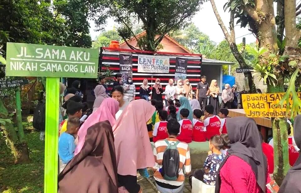 Jangan Malu Promosi Taman Bacaan di Media Sosial, Kenapa?