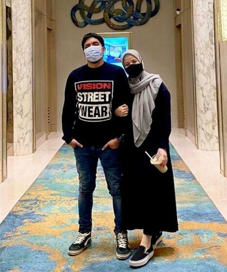 Desta Tanggapi Isu Perceraian Semoga Fitnah Berbalik, Semoga Ludah Kena Muka Sendiri!