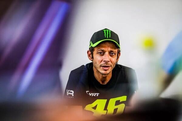 Musuh Terberat Valentino Rossi Selama Di MotoGP, Bukan Marc Marquez