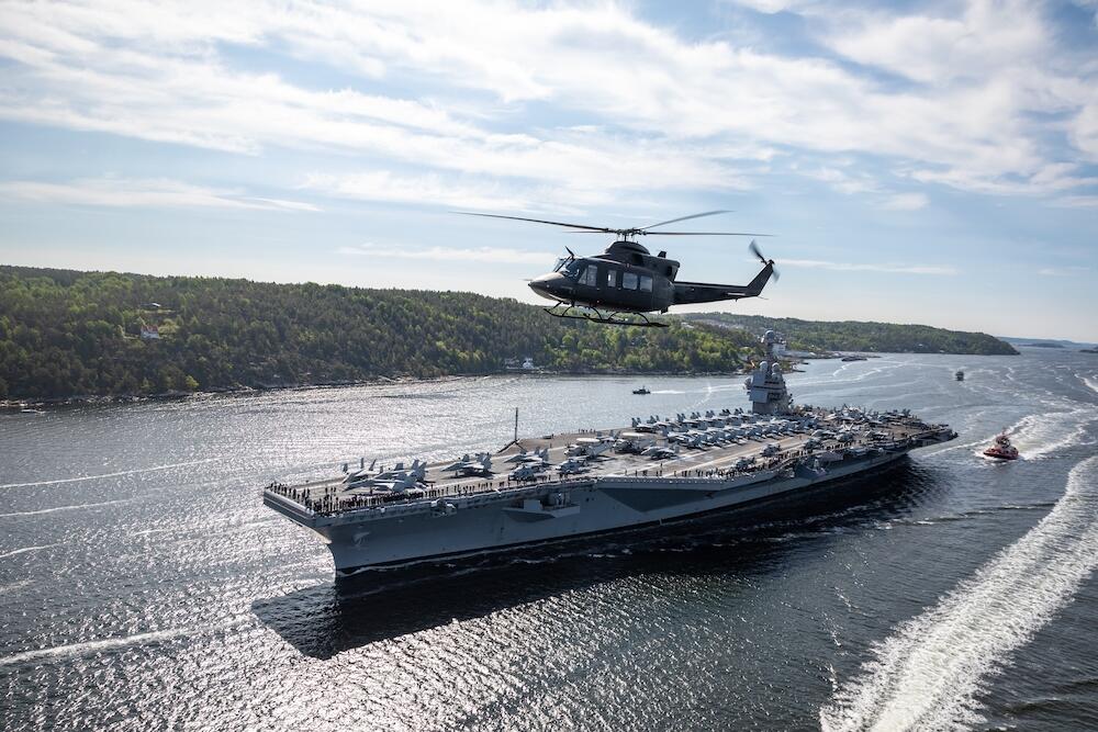 Kapal Induk USS Gerald R. Ford Mengunjungi Norwegia Pada Pelayaran Pertamanya
