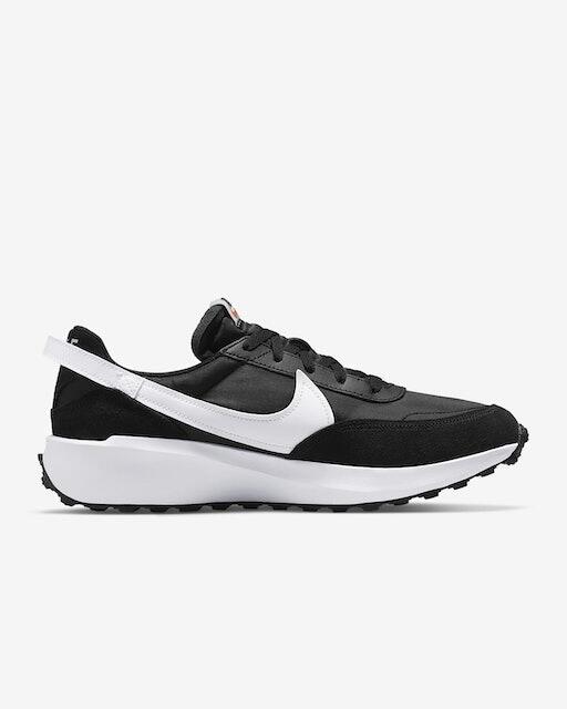 10 Rekomendasi Sepatu Nike Pria Terbaik