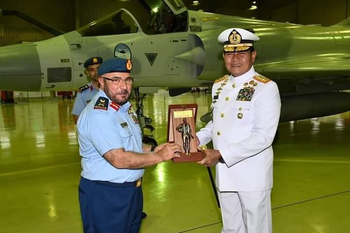 Apakah Akan Dibeli ? Panglima TNI Kunjungi Sarang Mirage 2000-9 Milik UEA