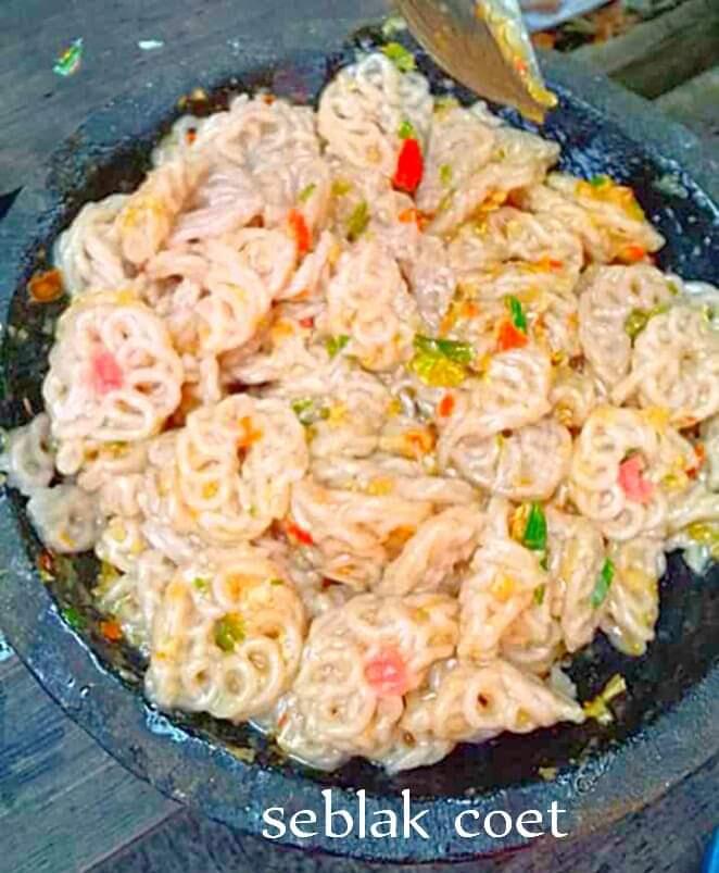 Lagi Viral! Muncul Seblak Varian Baru, Seblak Coet, Begini Resepnya?!