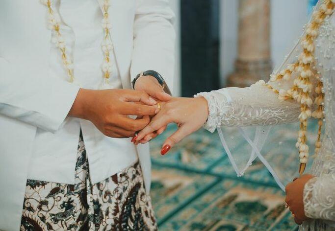 Baru Nikah 1 Bulan, Tapi Istri Hamil 5 Bulan! Sang Suami Ungkap Fakta Mengejutkan!