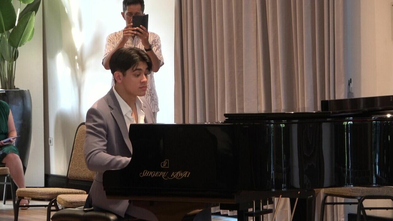 Pianis Berbakat George Harliono Gelar Konser Tunggal Perdana