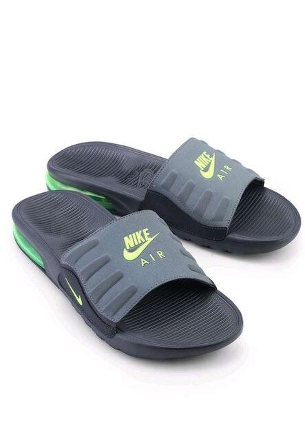 10 Rekomendasi Sandal Slip On Terbaik untuk Pria