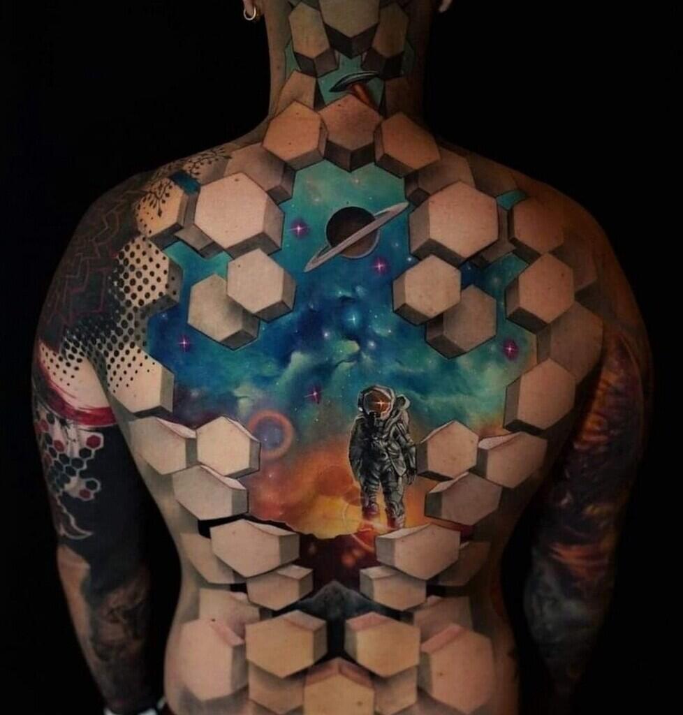 6 Tattoo 3 Dimensi yang Akan Membuatmu Takjub Sekaligus Merinding