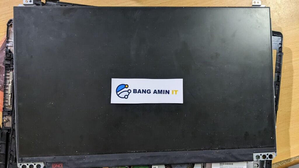 Kerusakan LCD pada Laptop Asus