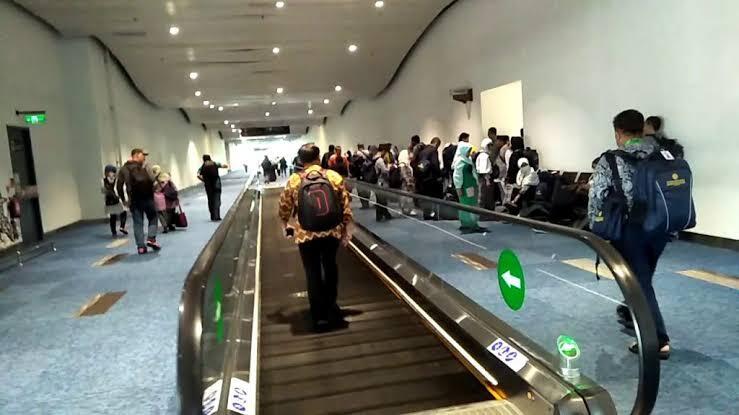 Harap Waspada! Heboh Seorang Wanita Diamputasi karena Terjepit Travelator di Bandara