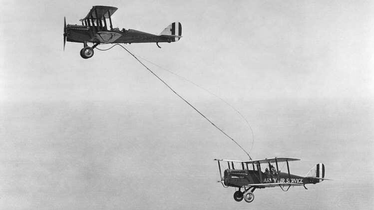 100 Tahun Air Refueling
