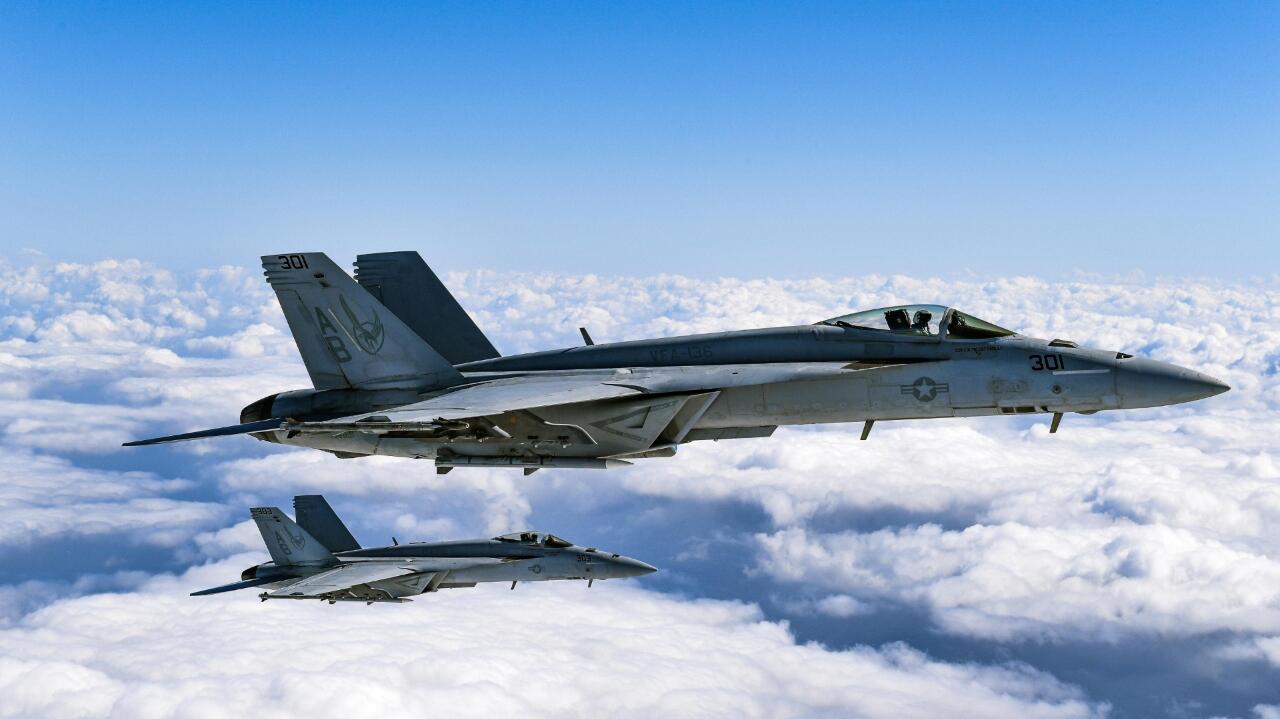 Hari Ini 20 Tahun Lalu, F-16 TNI AU Nyaris Dogfight dengan F/A-18 Hornet US Navy