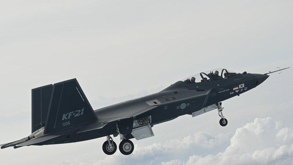 Mission Accomplished, Prototype Keenam KF-21 Sukses Melakukan Penerbangan Perdana