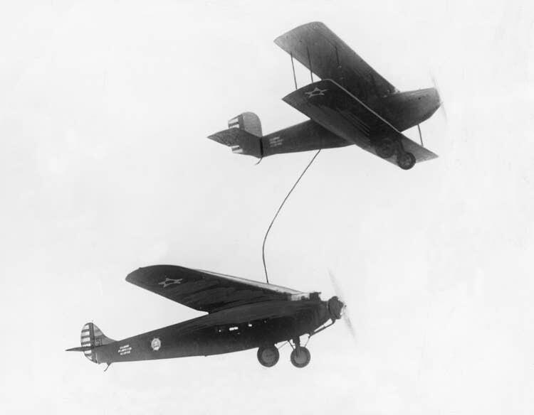 100 Tahun Air Refueling