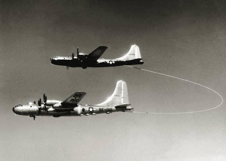 100 Tahun Air Refueling