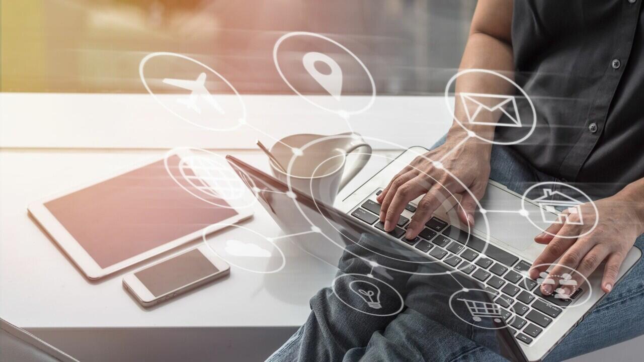 Memahami Peran dan Manfaat Omnichannel Chat