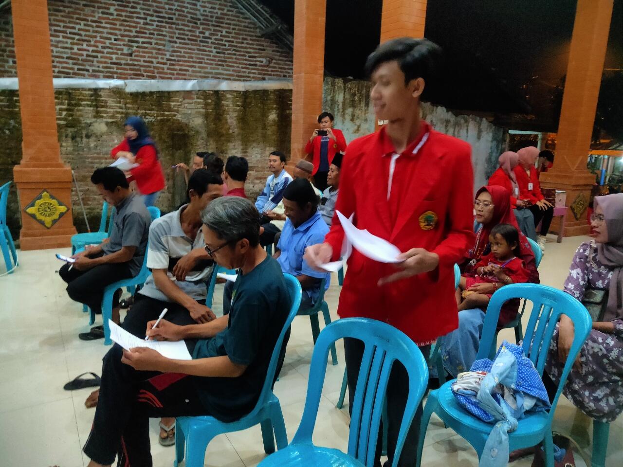 Pelatihan Pembuatan Form Evaluasi Kinerja bagi BUMDes di Desa