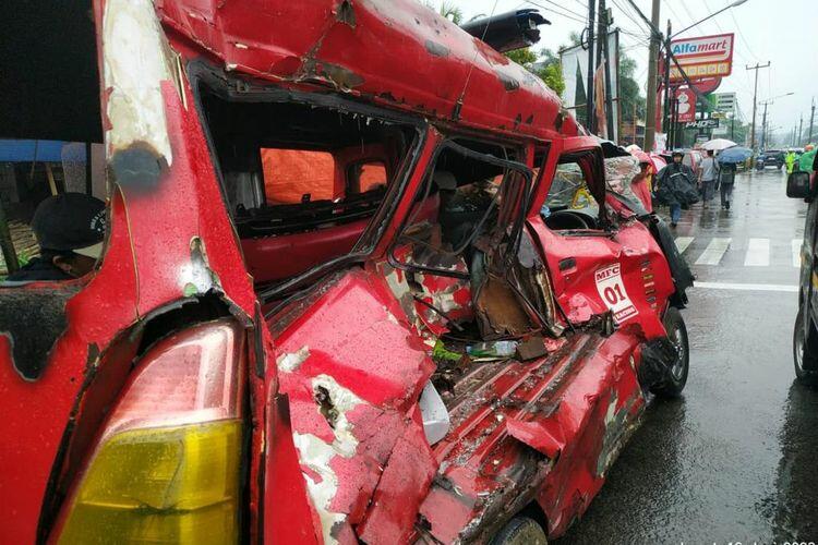 Penyebab Mobil Mogok di Perlintasan KA bukan Medan Magnet, 7 Cara Mengantisipasinya!