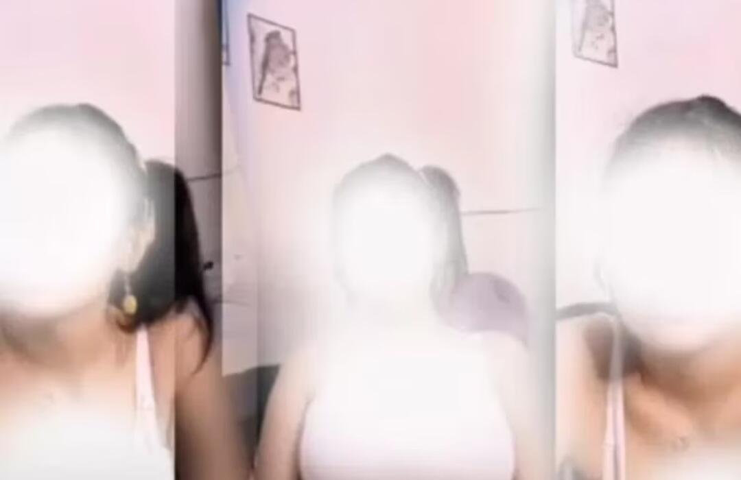 TikToker Acha Pamer Body Sexy Viral
