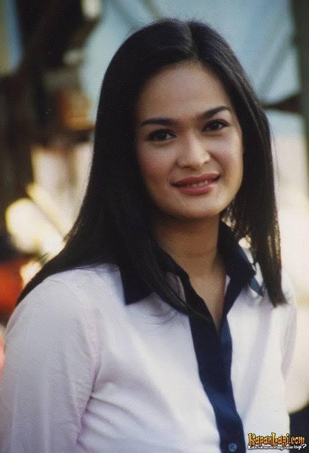 Deretan Potret Lawas Aktris Cantik Indonesia, Versi TS