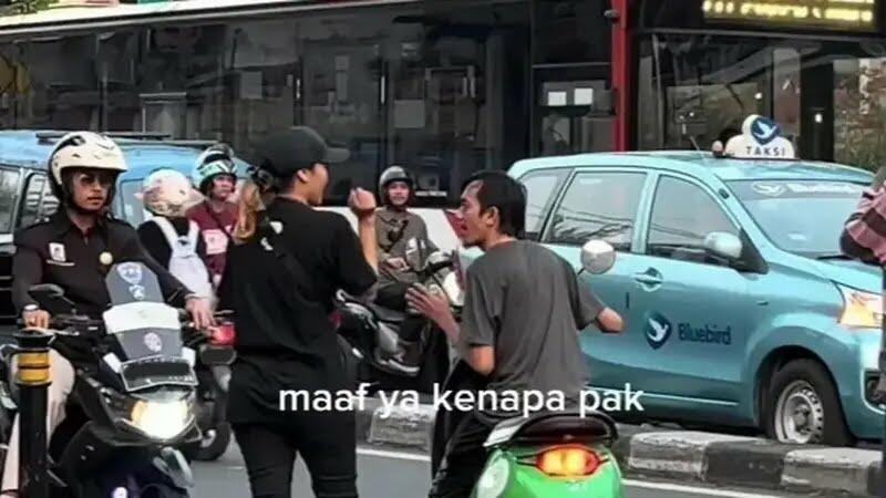 Menegur Pemotor yang Melawan Arah, Wanita Ini Malah Ditanya Soal Agama