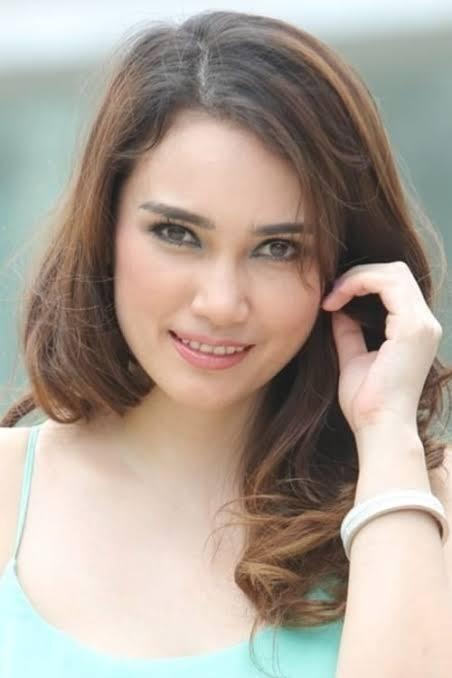 Deretan Potret Lawas Aktris Cantik Indonesia, Versi TS