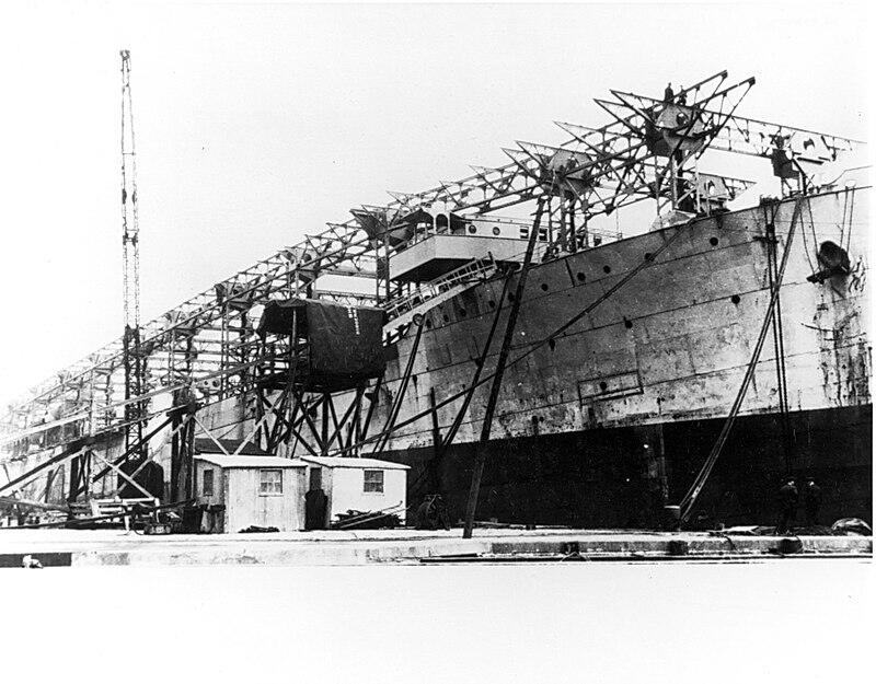 Apocalypse World War 2: Tenggelamnya Kapal Induk Pertama AS, USS Langley di Cilacap!