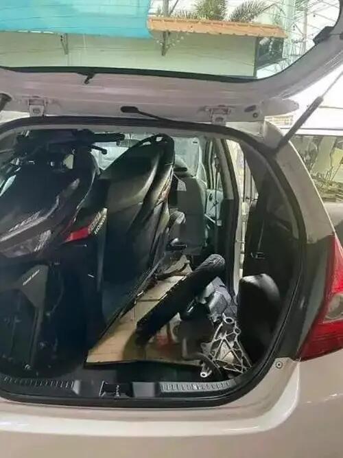 10 Potret Mobil Penumpang asal Angkut Barang Tak Wajar, Pikap dan Truk bisa Nganggur?