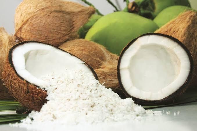 Manfaat Parutan Kelapa Segar: Sumber Nutrisi Alam yang Lezat untuk Kesehatan Anda
